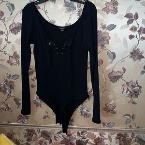 Long sleeeve bodysuit